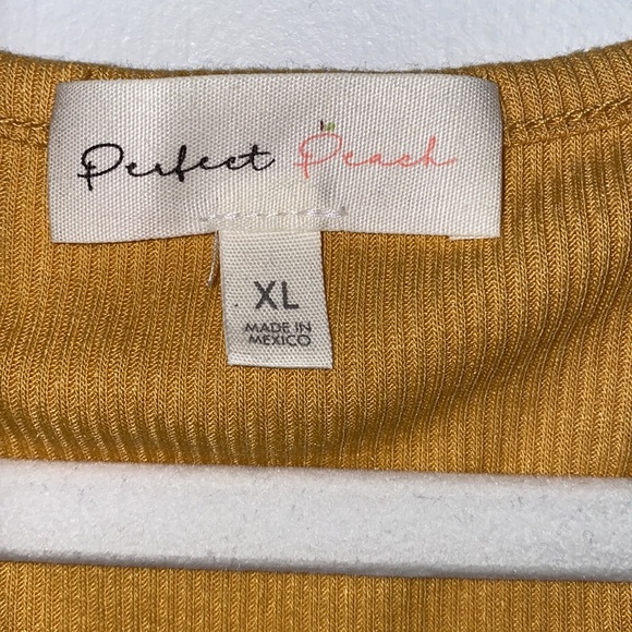 Flowy Mustard yellow Tank top - Picture 2 of 5